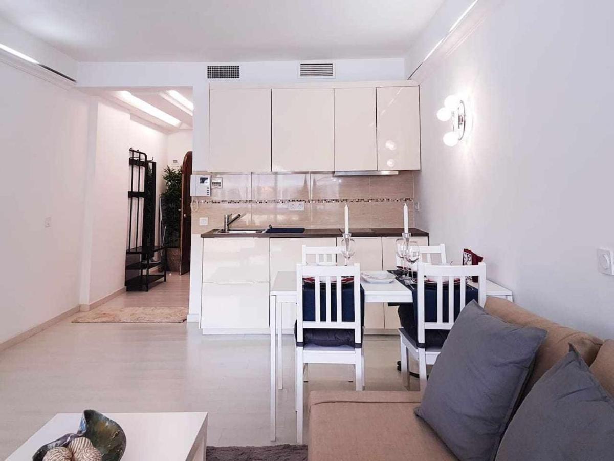 Lujoso Apartamento En De La Isla De Puerto Marina Benalmadena Bagian luar foto