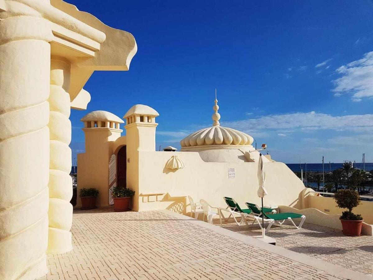 Lujoso Apartamento En De La Isla De Puerto Marina Benalmadena Bagian luar foto
